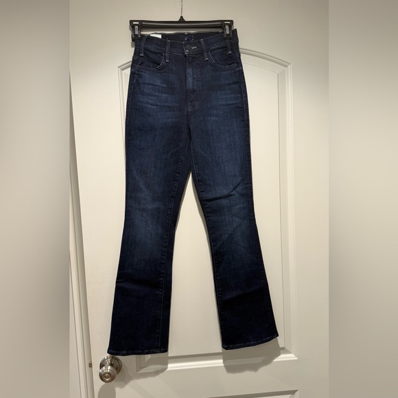 NWT - MOTHERDark Blue Jeans